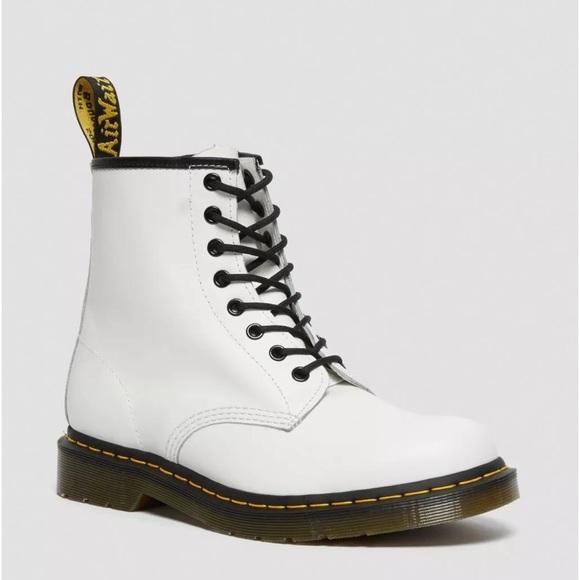 DR. MARTENS 1460 Smooth Leather Lace Up Boots White Size 7 - Picture 3 of 4